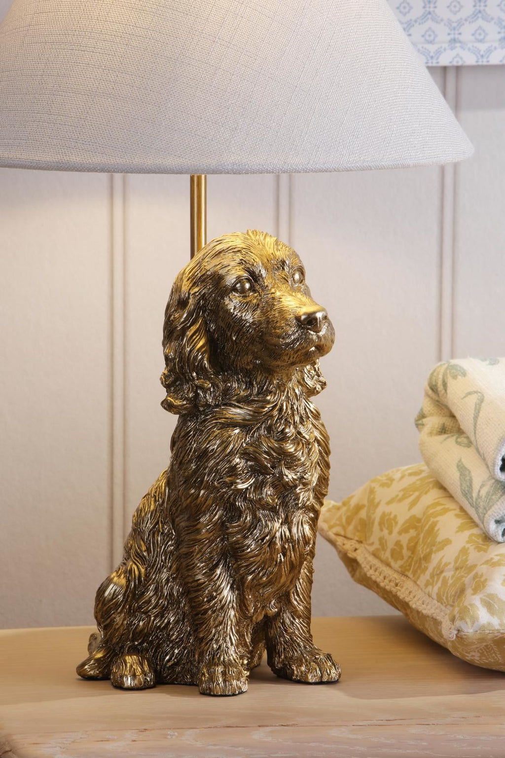 Laura Ashley Cocker Spaniel Table Lamp Antique Gold With Shade LA3756664-Q