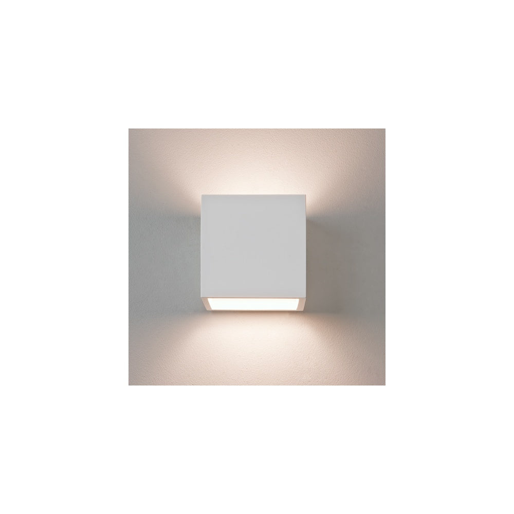 Pienza Square Wall Light In Plaster Finish 1196001