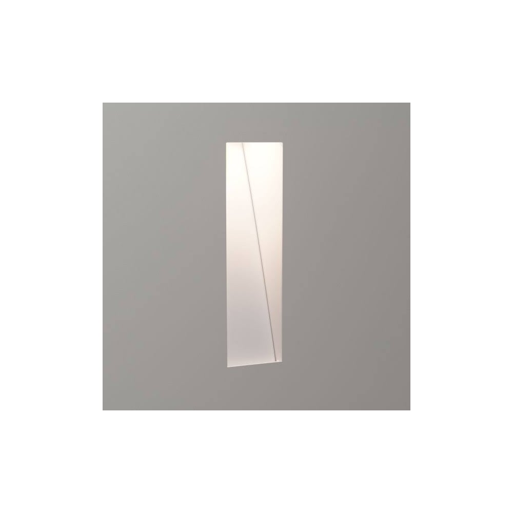 Borgo Trimless Recessed 2700 K LED Wall Light In White Finish 1212027
