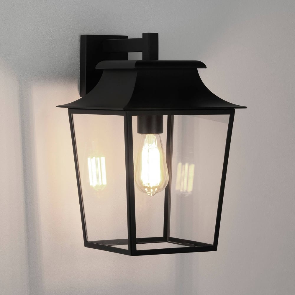 Richmond 254 Outdoor Wall Lantern In Black Finish 1340011