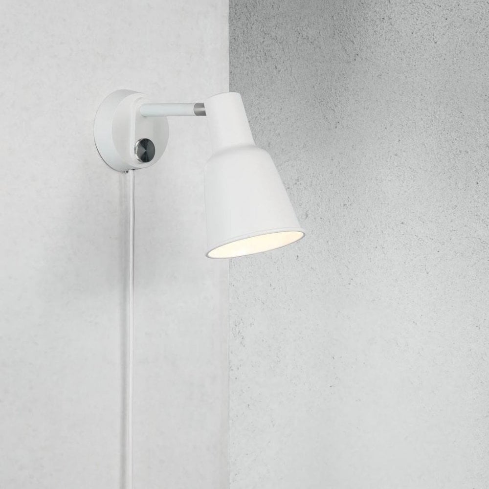 Patton Modern Dimmable Wall Light In White Finish 84471001