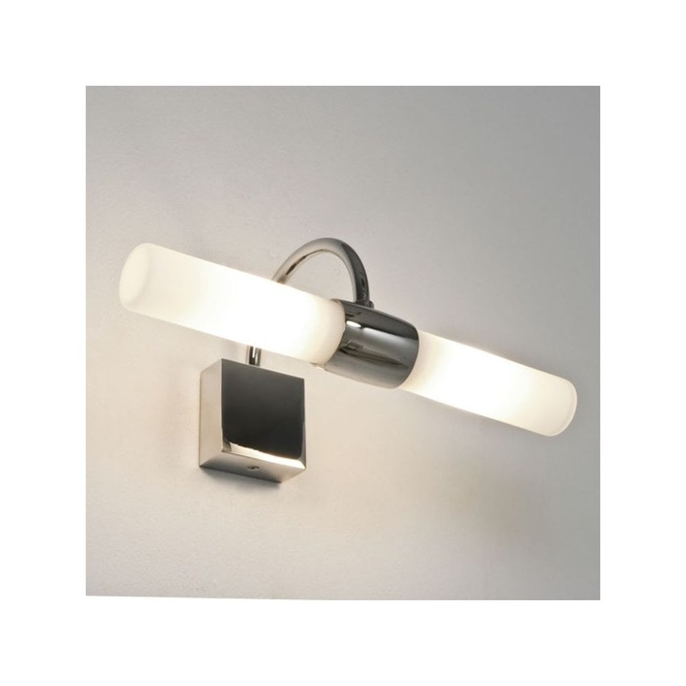 Dayton Bathroom Wall Light In Polished Chrome Finish IP44 1044001
