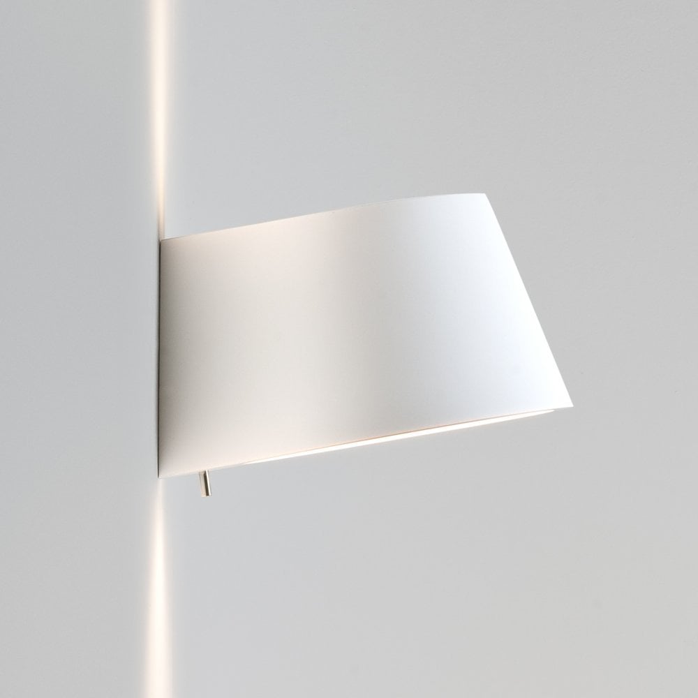 Koza Modern Wall Light In Plaster Finish 1155001