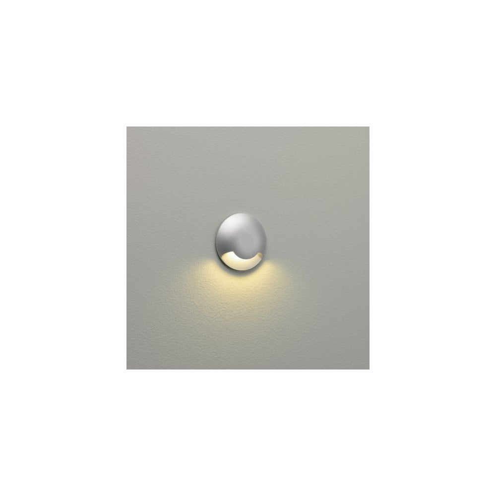 Beam One Round Outdoor Wall Light In Silver Finish IP67 1202004