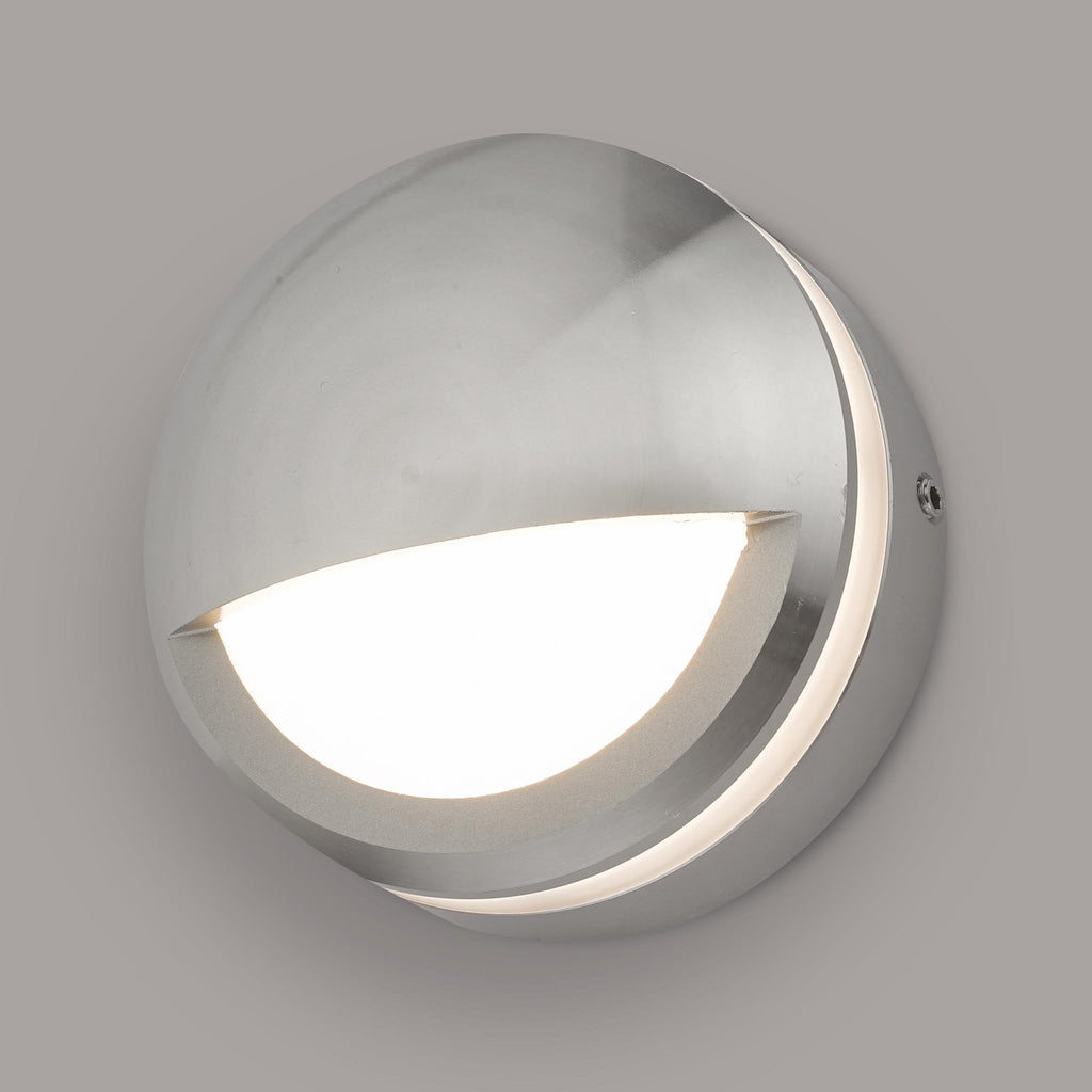 Akos LED Small Outdoor Wall Light In Aluminium Finish IP65 AKO3268