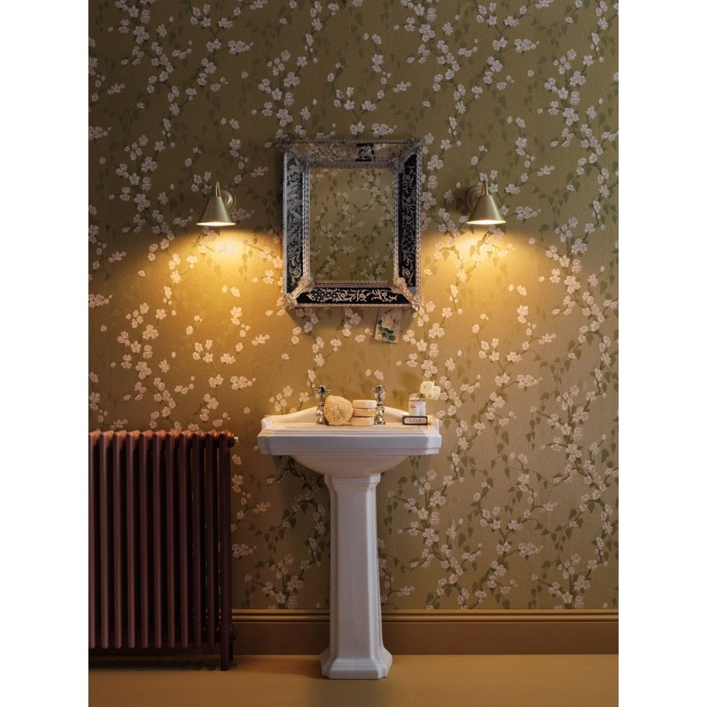 Avon Contemporary Bathroom Wall Light In Butter Brass Finish AVO0740