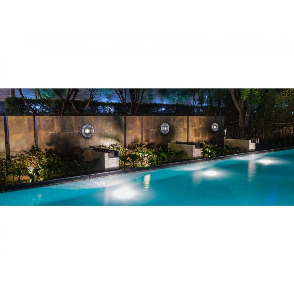 Turin Die Cast Aluminium Round Outdoor Wall Light In Black Finish IP65 2825BK