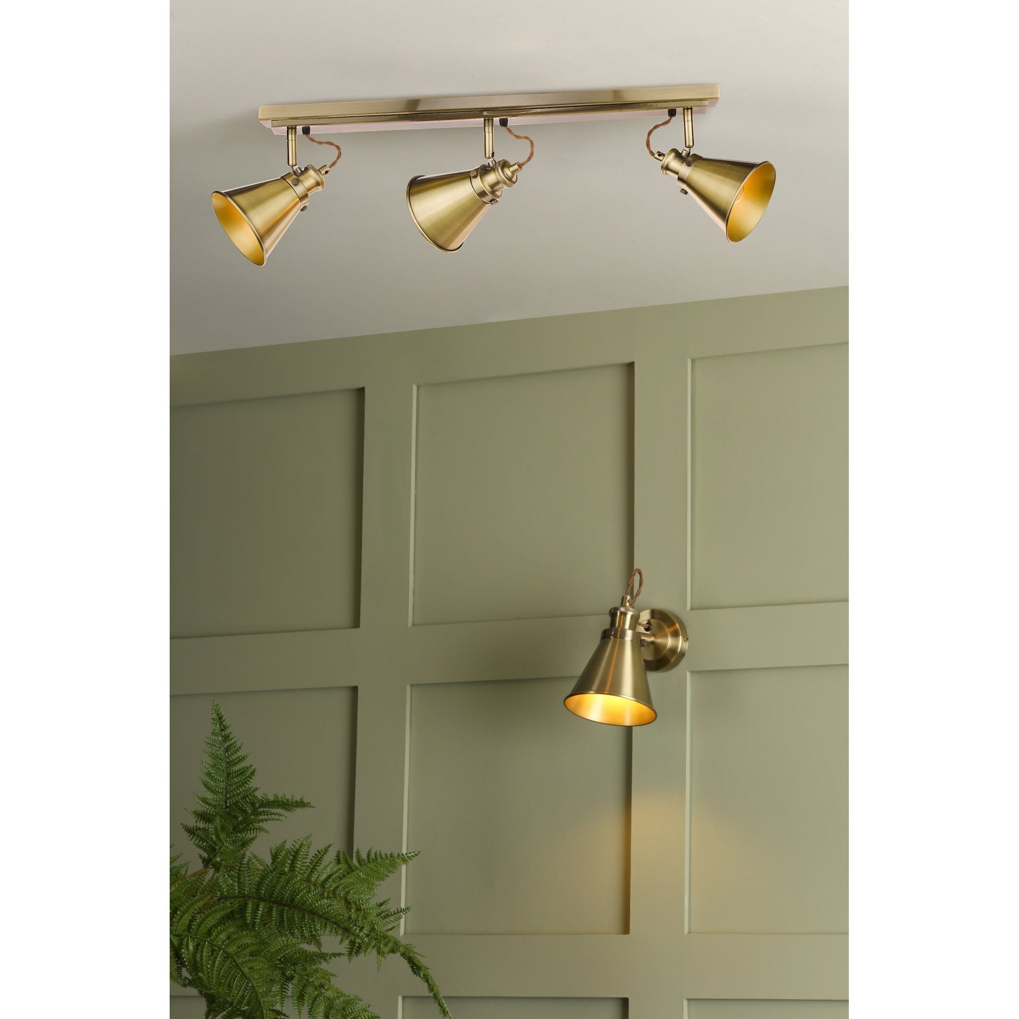 Rufus 3 Light Ceiling Bar Spotlight In Antique Brass Finish LA3756158-Q