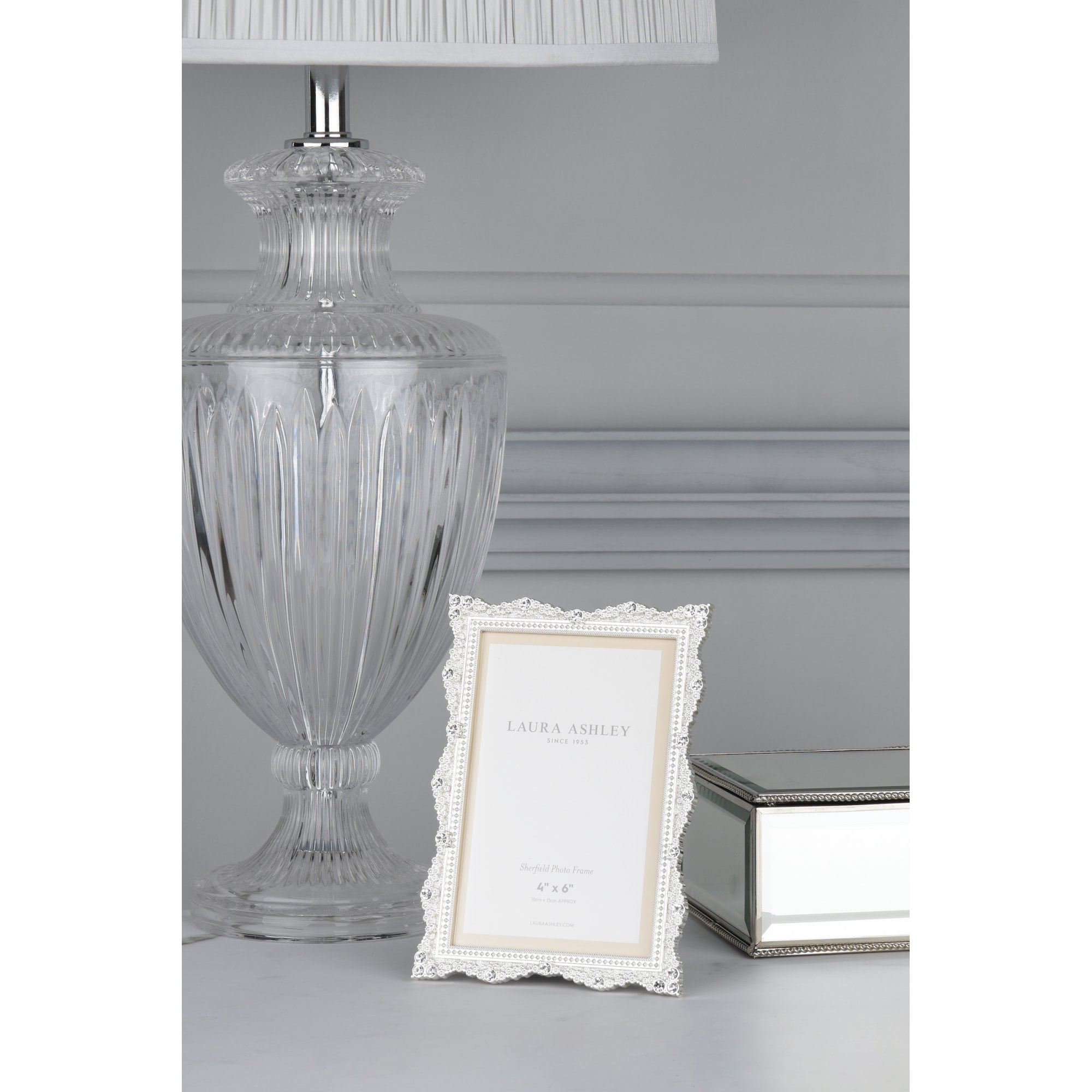 Sherfield Photo Frame In Polished Silver Finish 4 x 6" LA3756172-Q