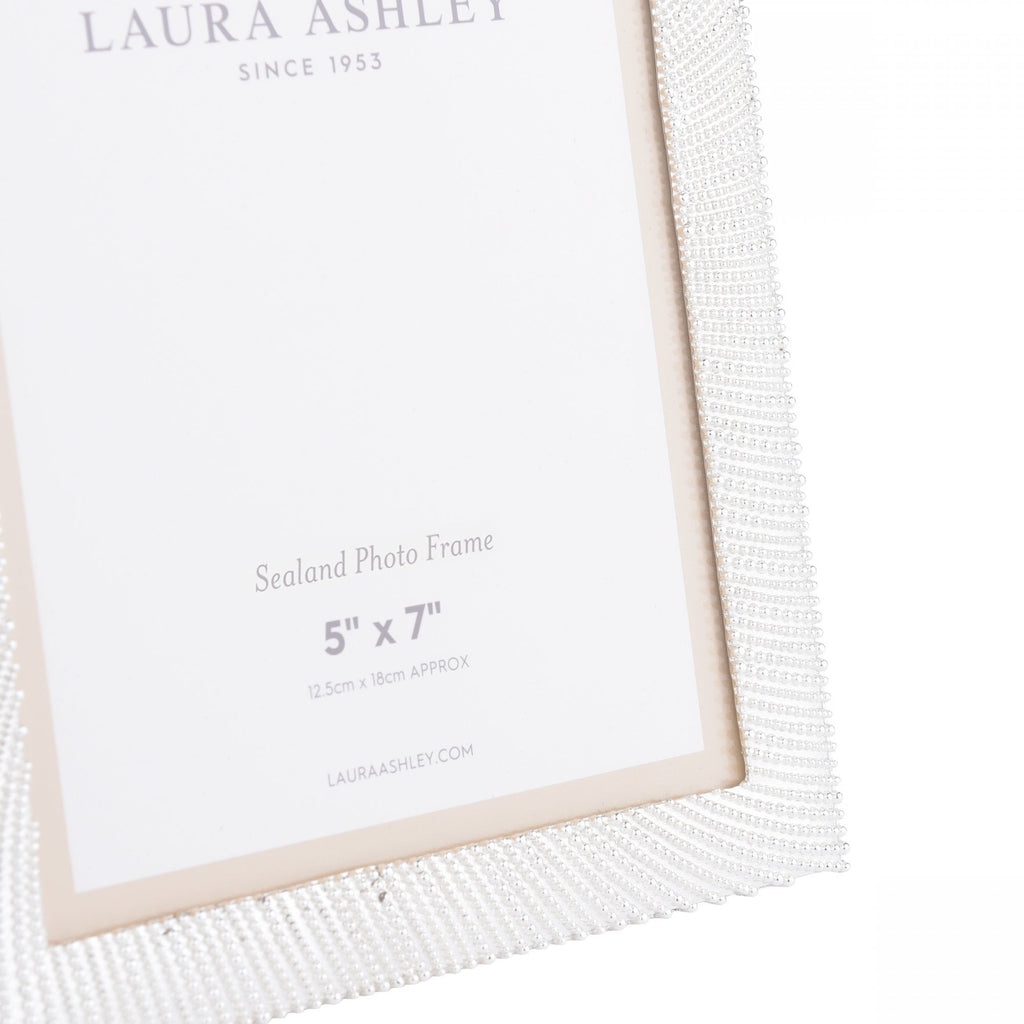 Sealand Photo Frame In Polished Silver Finish 5 x 7" LA3756171-Q