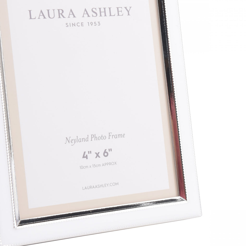 Neyland Photo Frame In White Leather Effect 4 x 6 " LA3756185-Q