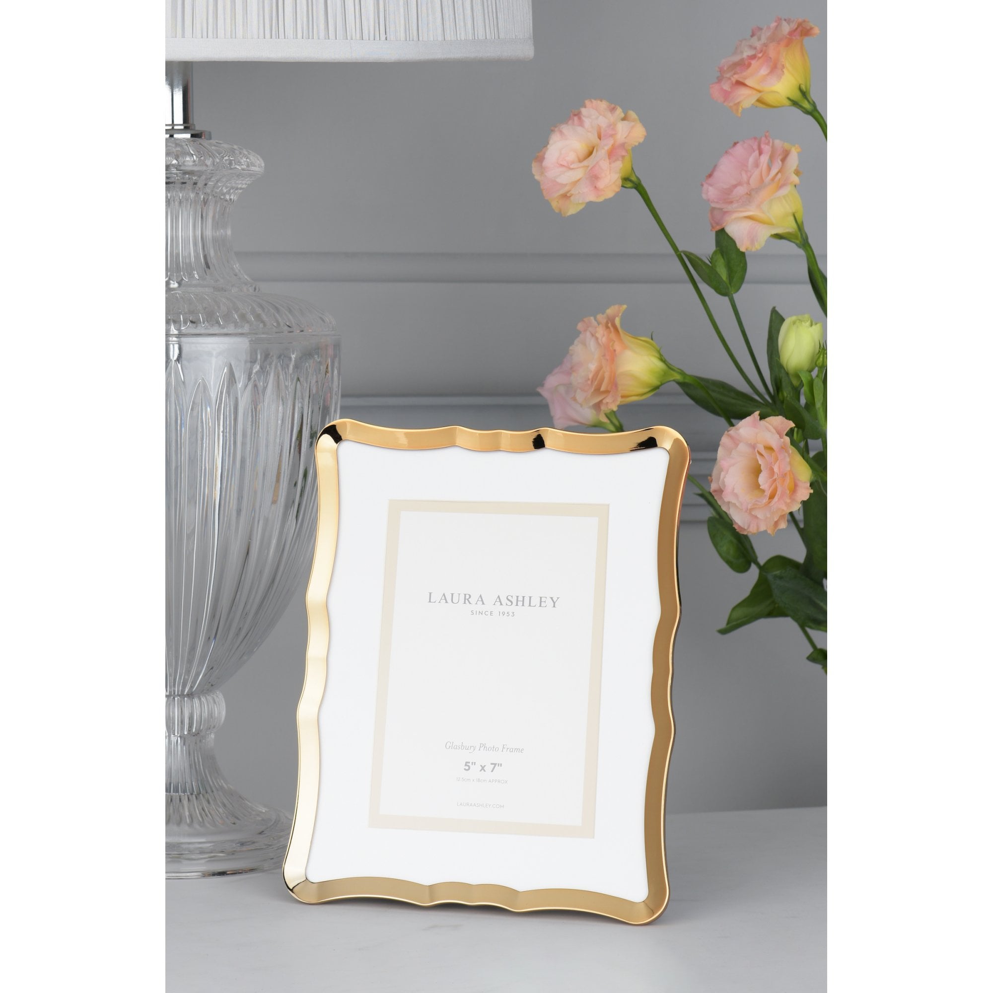 Glasbury Photo Frame In Polished Gold Finish 5 x 7 " LA3756188-Q