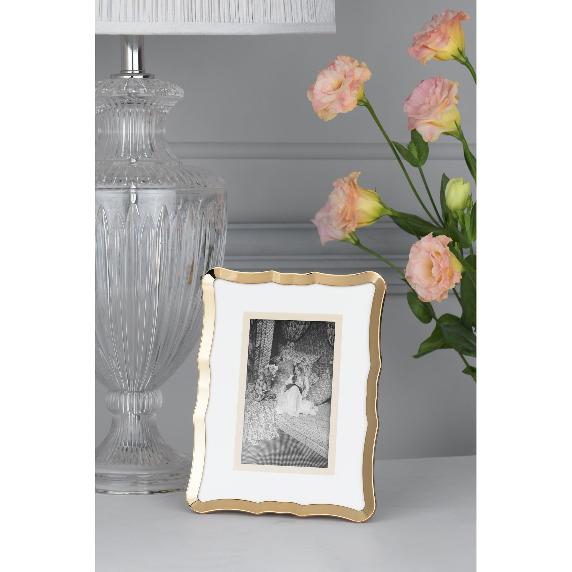 Glasbury Photo Frame In Polished Gold Finish 4 x 6 " LA3756187-Q