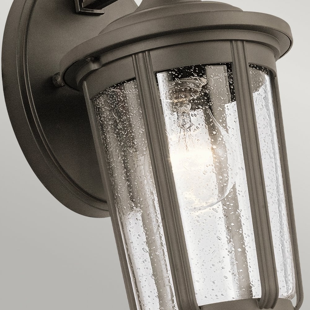 Fairfield Medium Wall Lantern In Olde Bronze Finish QN-FAIRFIELD-M-OZ