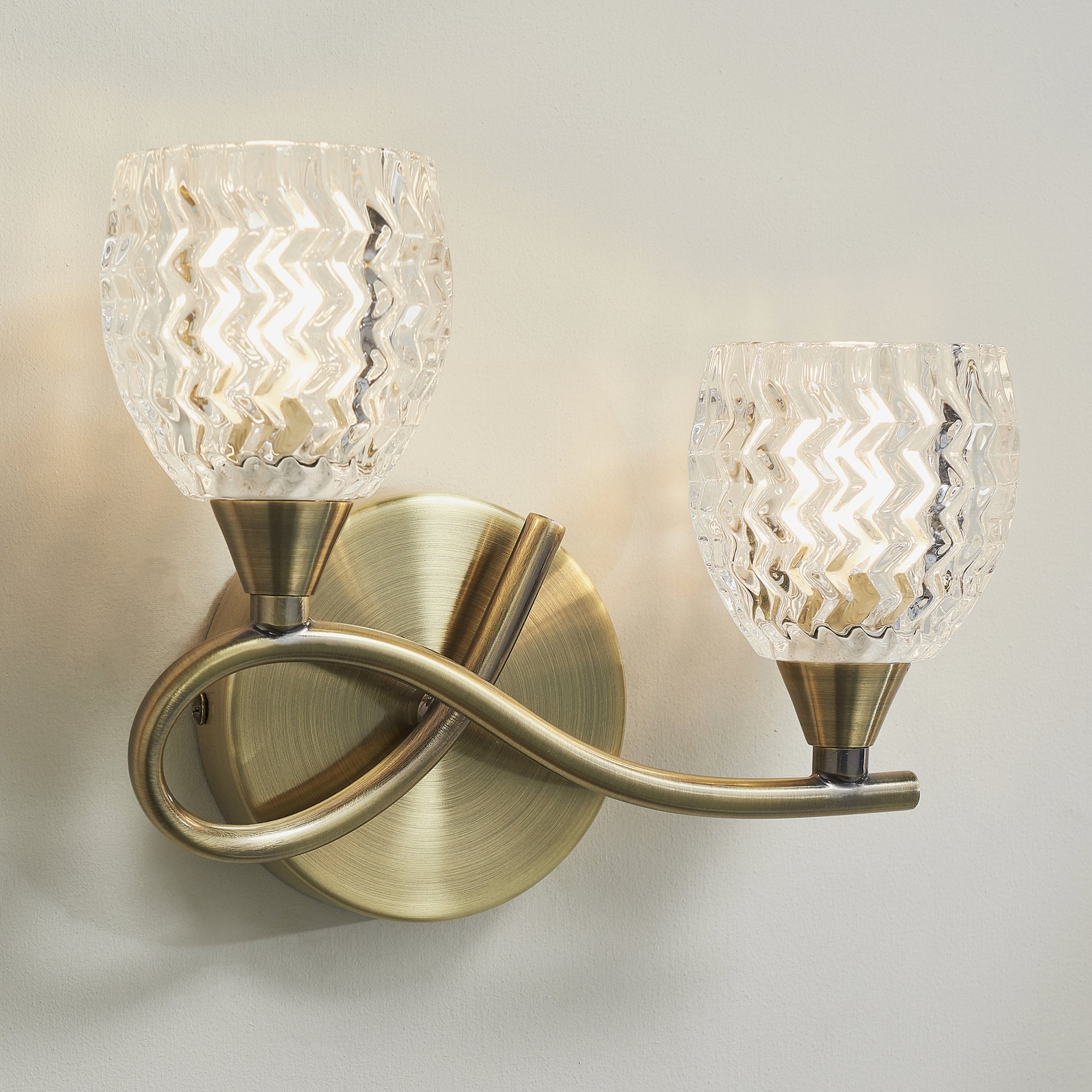 BOYER-2WBAB 2 Light Antique Brass Zig Zig Glass Wall Light