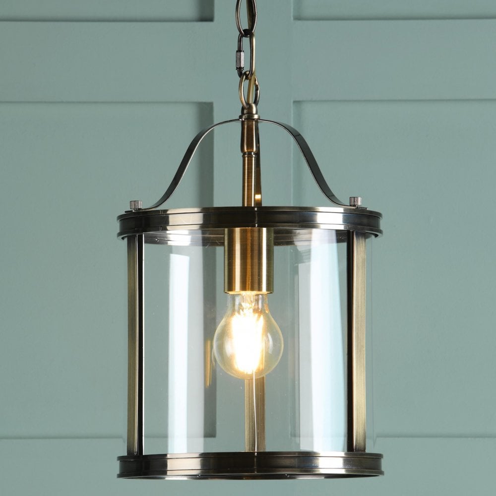 Harrington Classic Single Ceiling Lantern In Antique Brass Finish With Glass LA3756217-Q