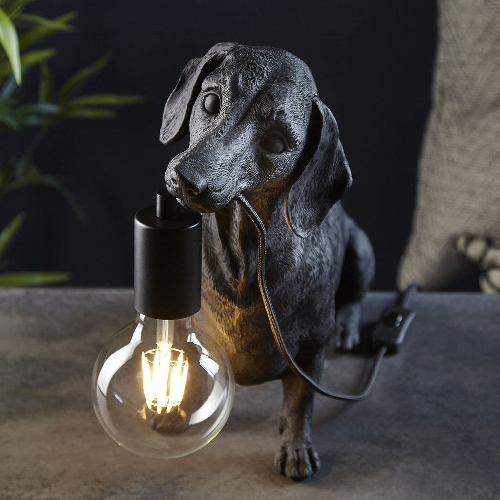 Dog Sculpture Table Lamp In Matt Black Finish