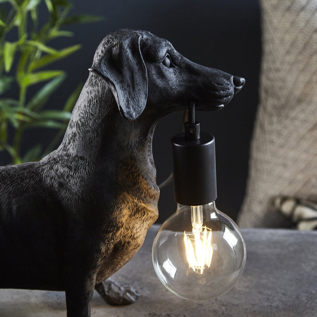 Dog Sculpture Table Lamp In Matt Black Finish