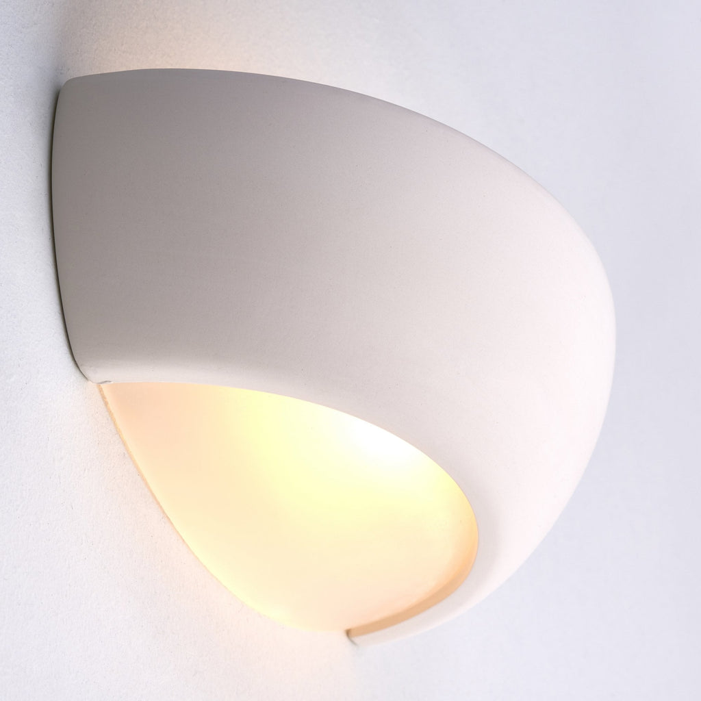 UG-WB-X Ceramic Wall Light