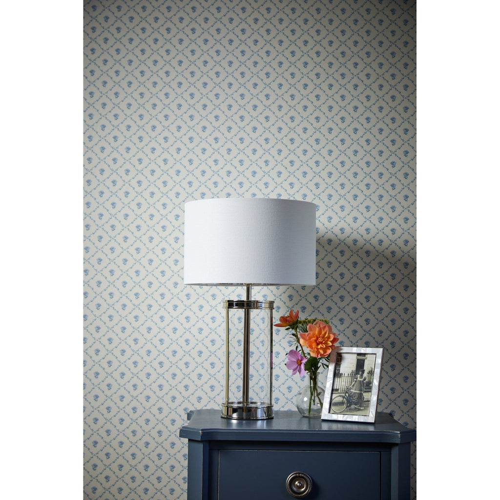 Harrington Vintage Small Table Lamp In Polished Nickel Finish With Linen Shade LA3756426-Q
