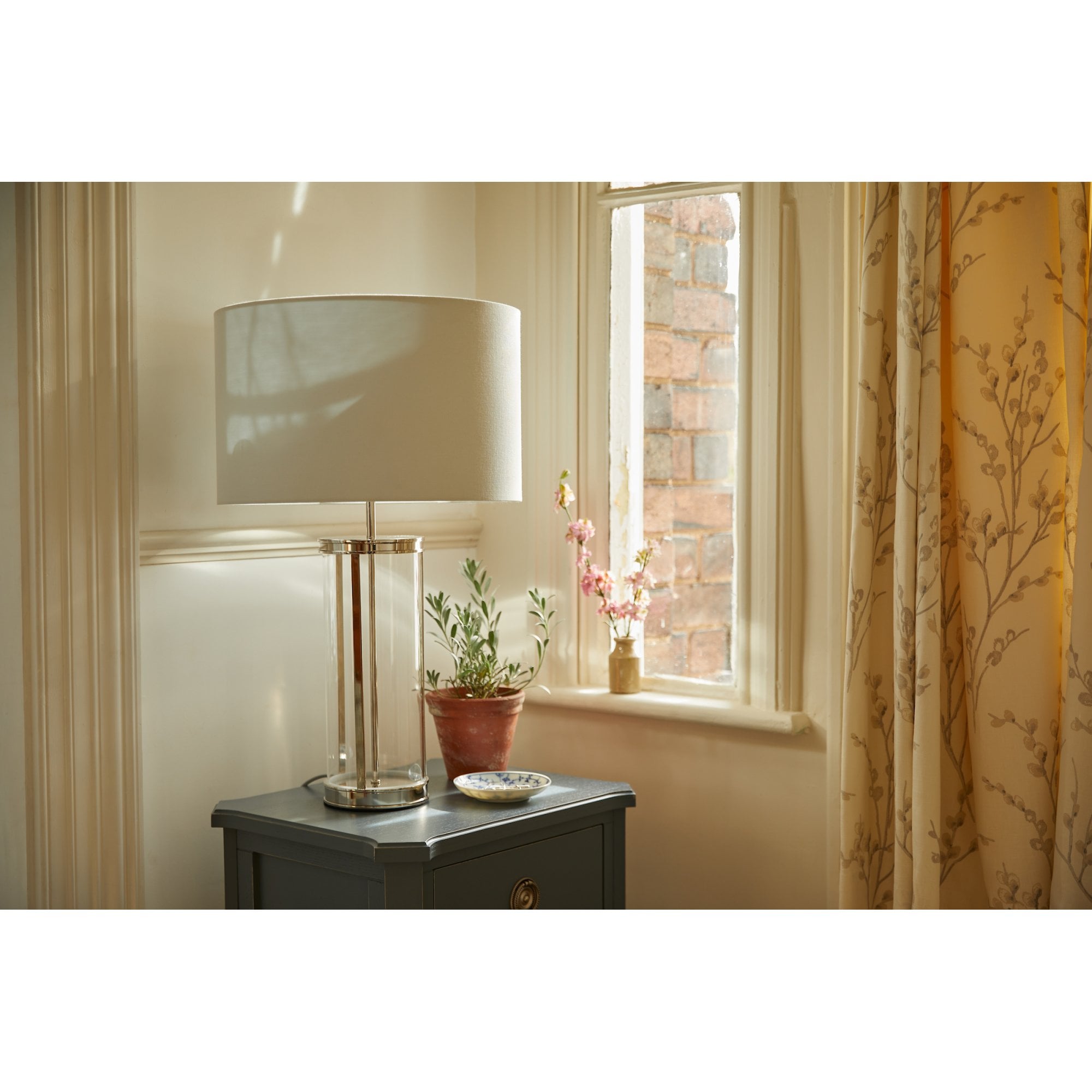 Harrington Vintage Large Table Lamp In Polished Nickel Finish With Linen Shade LA3756382-Q