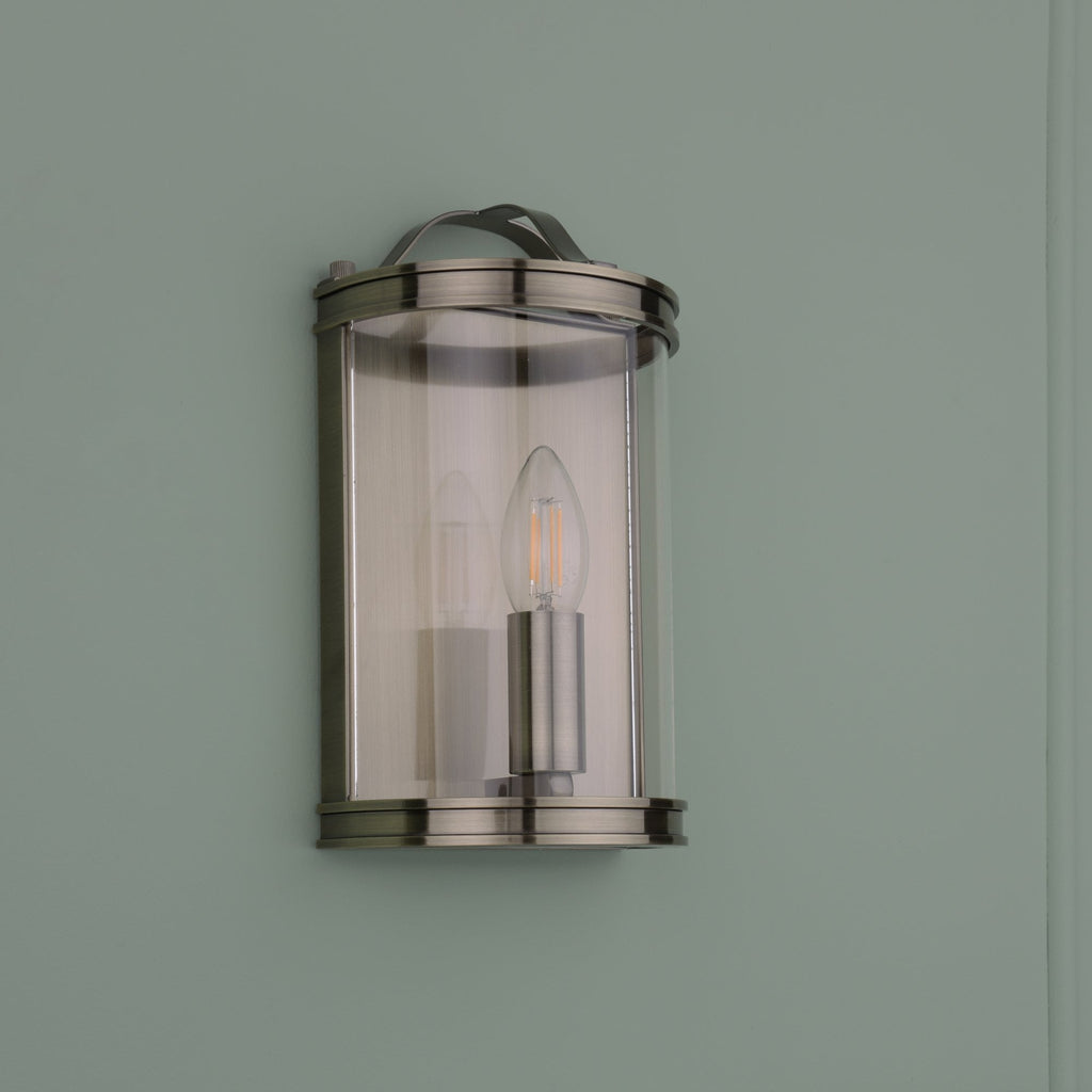 Harrington Vintage Wall Lantern In Antique Brass Finish LA3756383-Q