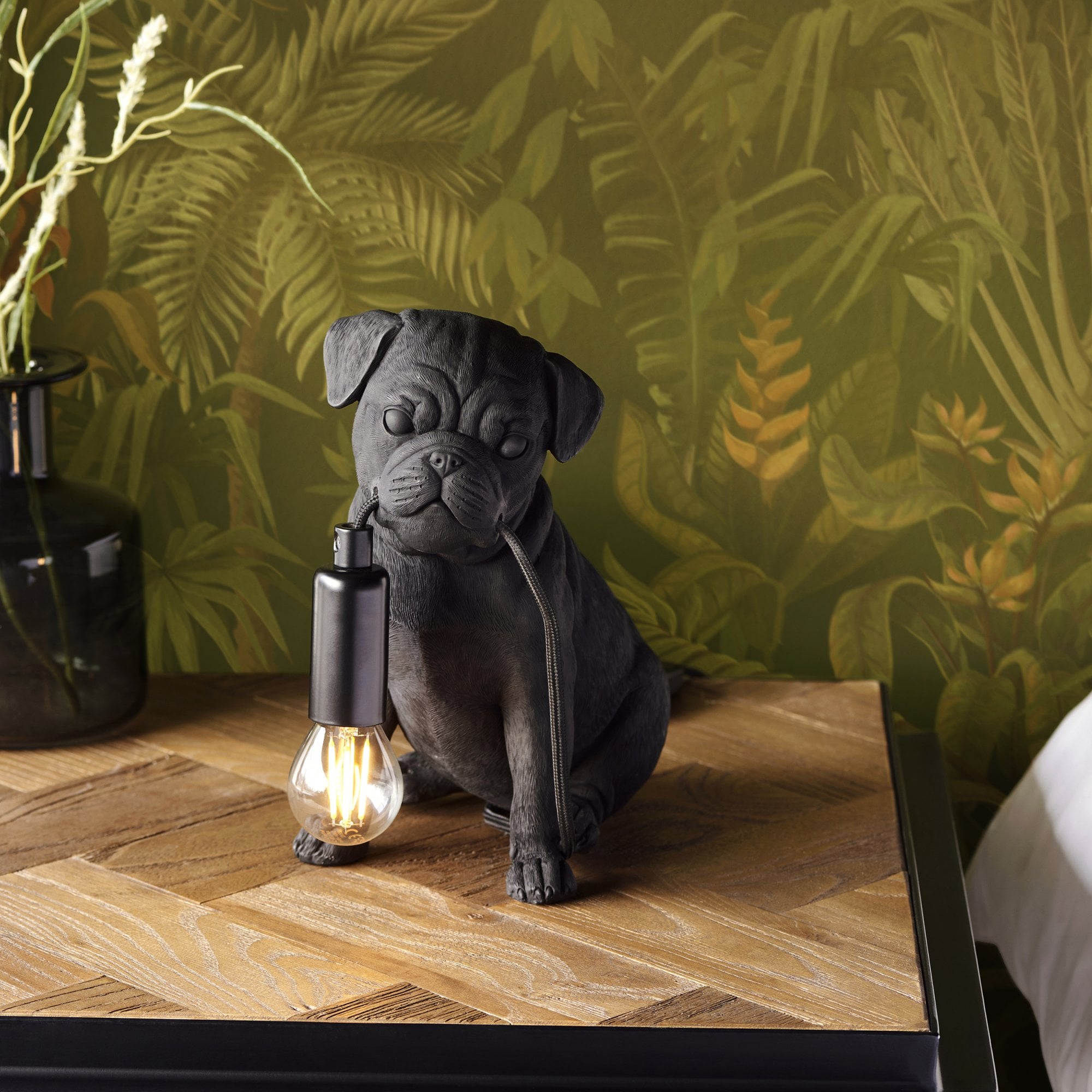 Contemporary Pug Puppy Table Lamp In Matt Black 107325