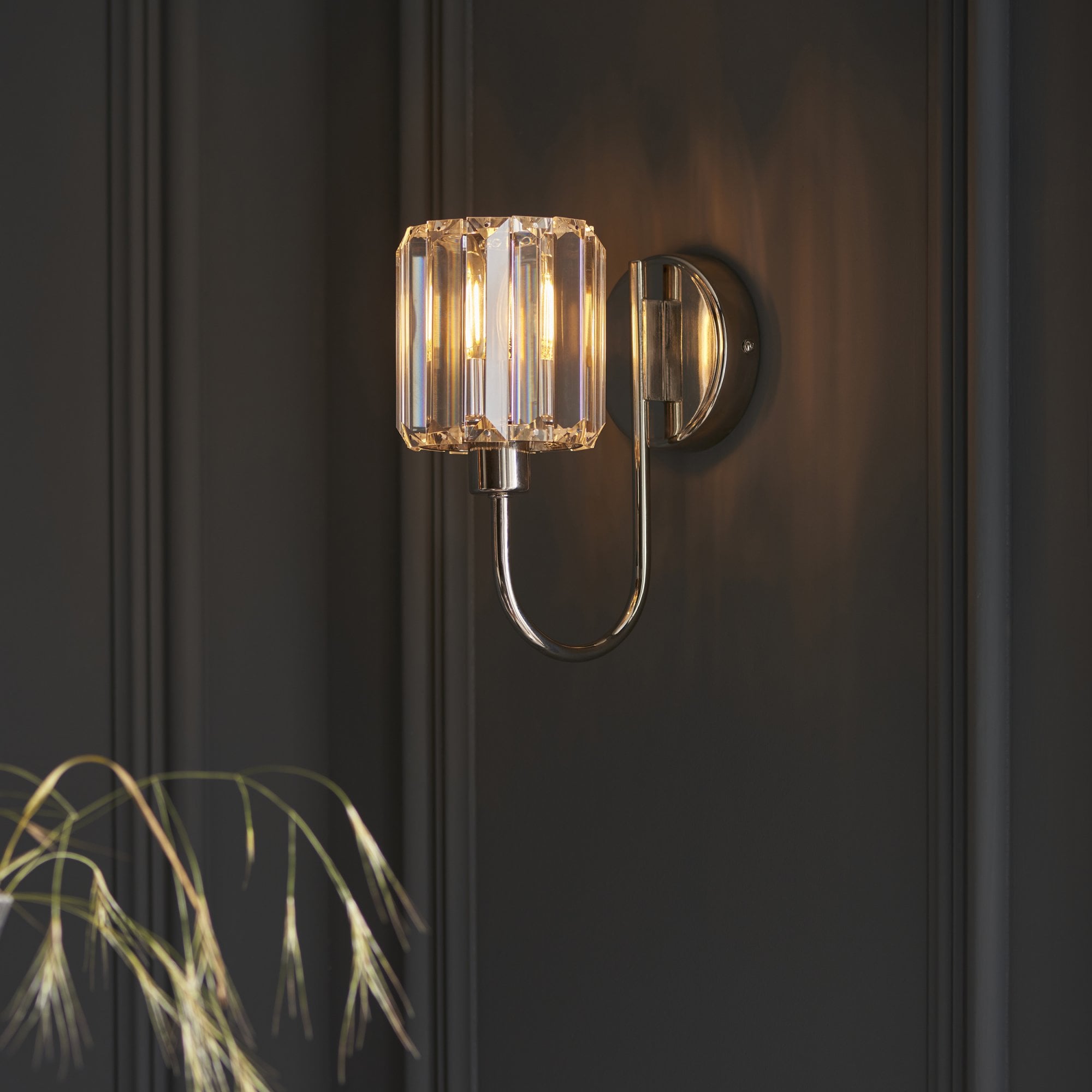 Berenice Elegant 1 Light Wall Light In Bright Nickel With Clear Crystal Glass 104109