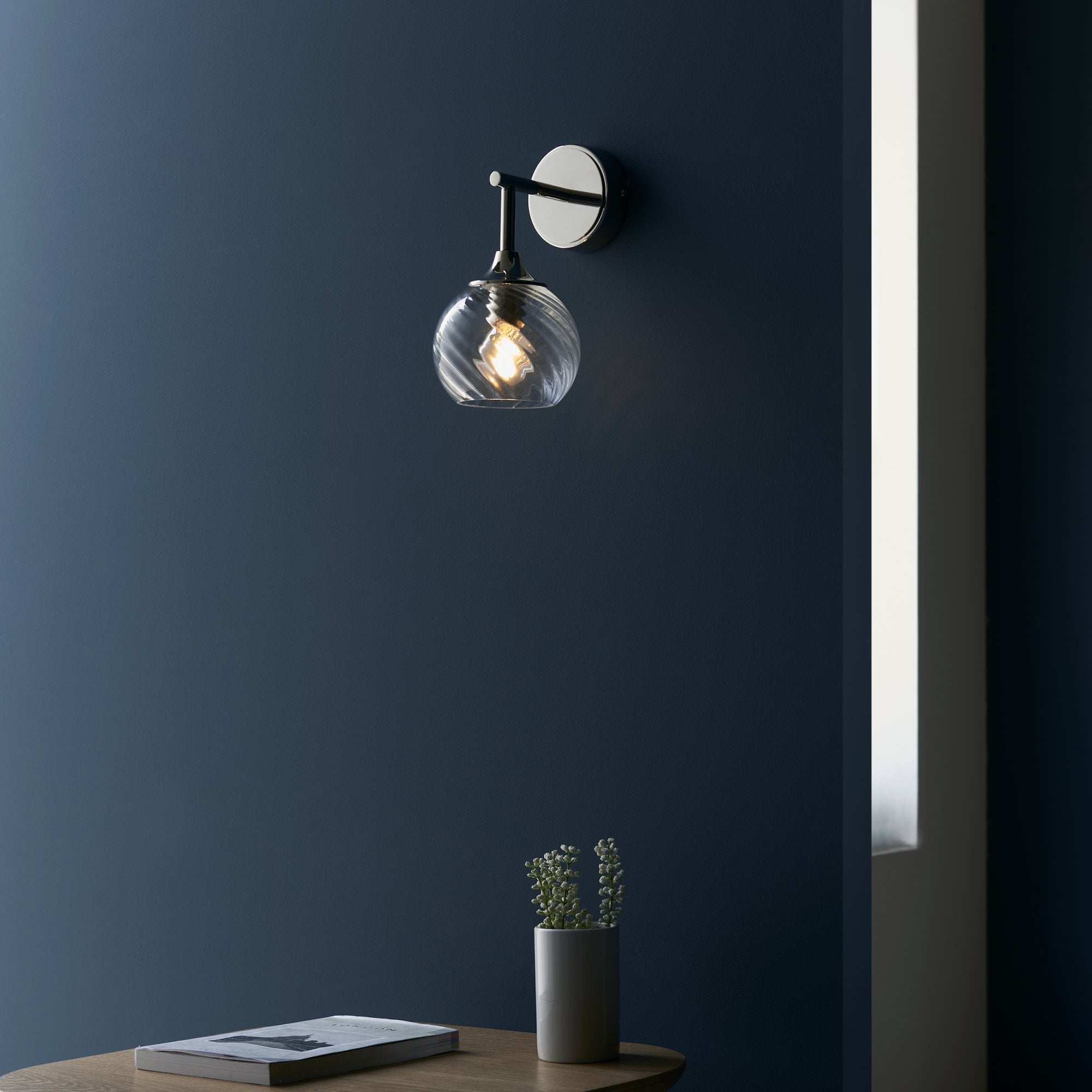 Allegra Modern Wall Light In Bright Nickel With Clear Spiral Shade 104052