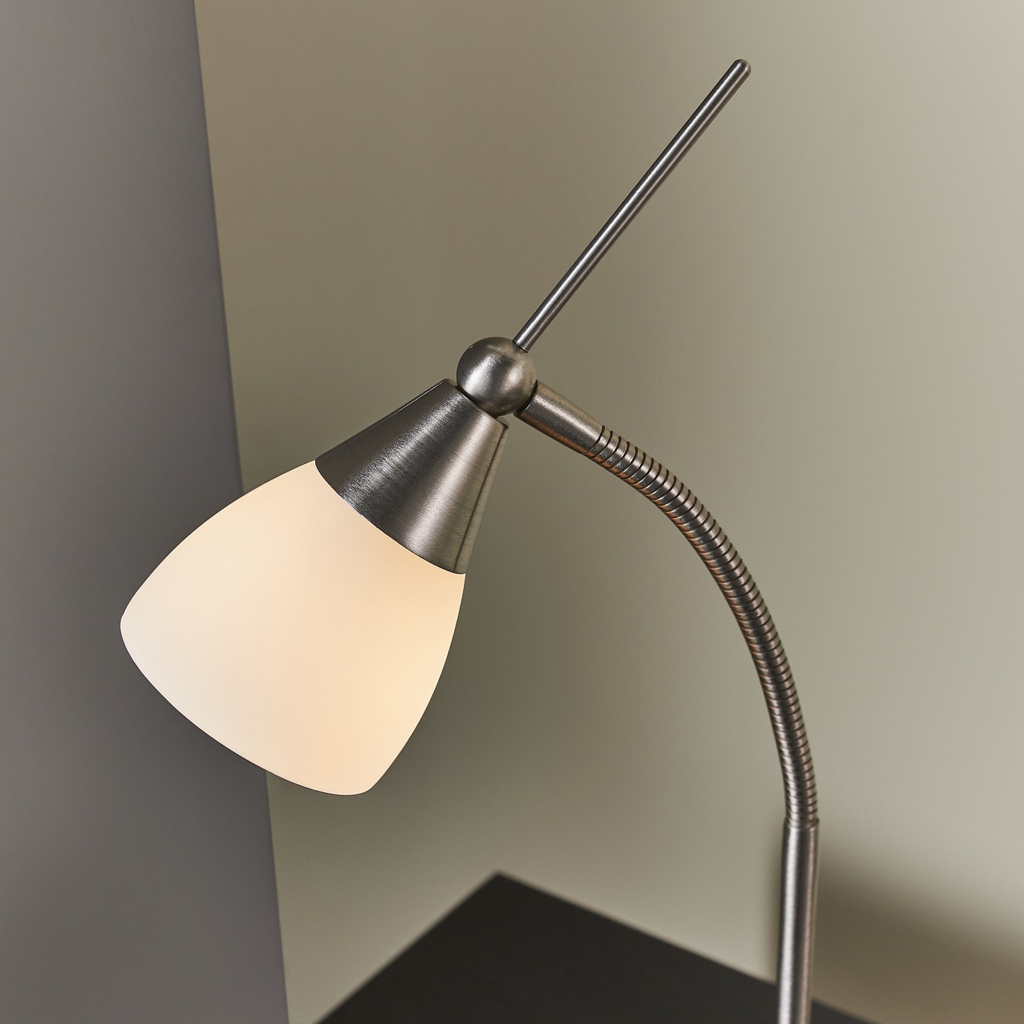 652-TLSC Touch Lamp In Satin Chrome