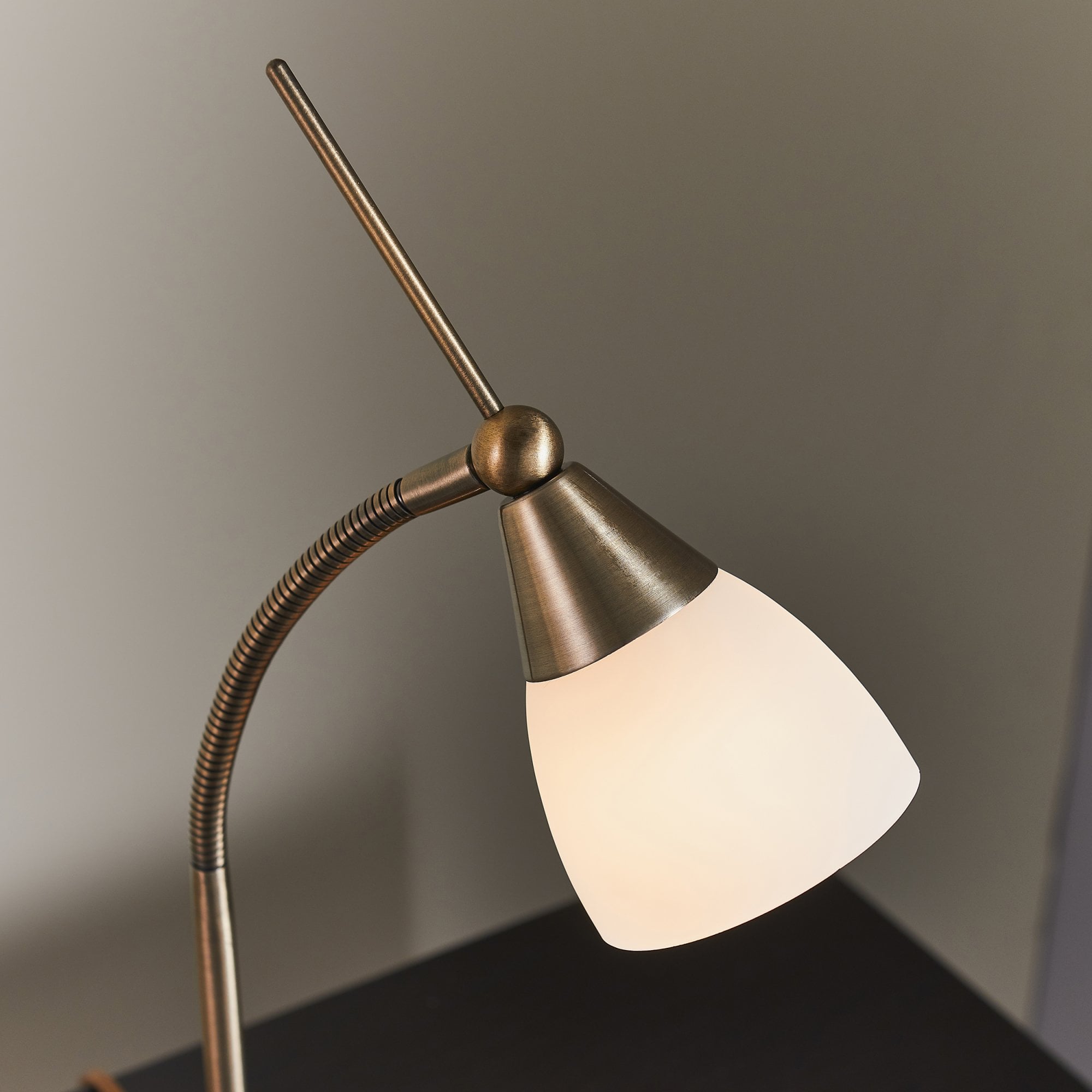 652-TLAN Touch Lamp In Antique Brass