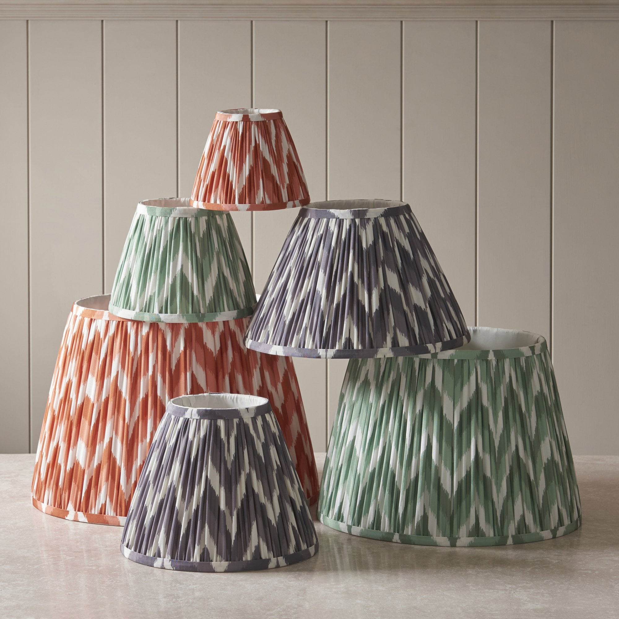 Zigzag Contemporary 25 cm Tapered Lamp Shade In Pearl Grey 111324