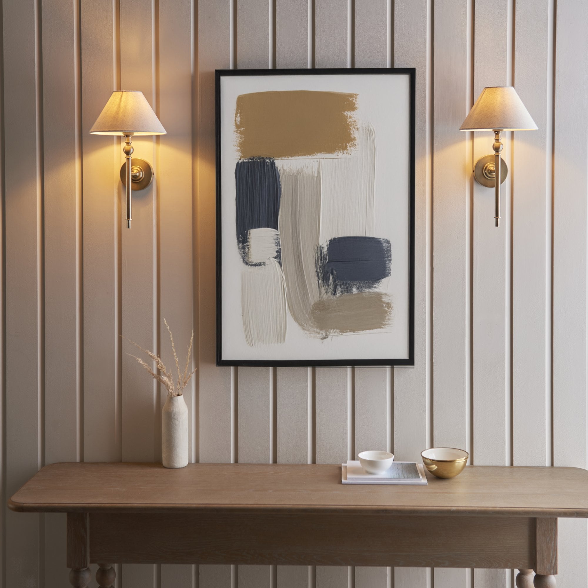 Lille Wall Light In Antique Brass Finish With Natural Linen Shade 117827