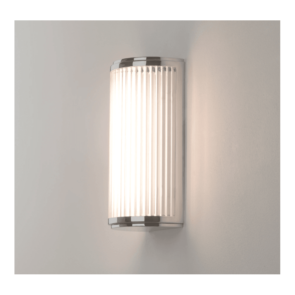 Versallies Bathroom Small Wall Light In Polished Chrome With Glass Shade 1380024