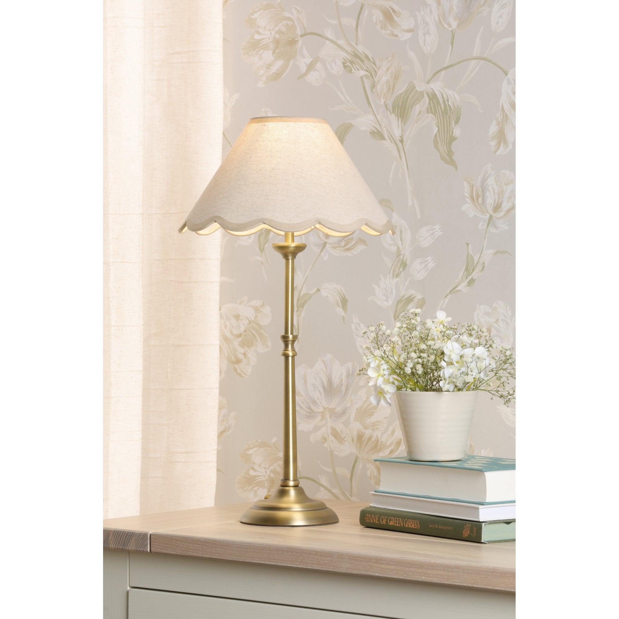Cordwell Table Lamp In Antique Brass With Scalloped Natural Linen Shade LA3756487-Q