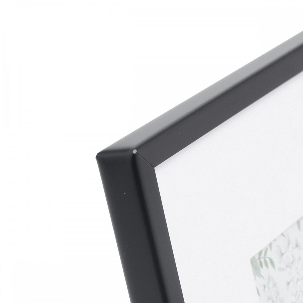 Alisa Set Of 3 Photo Frames In Matt Black Finish LA3756482-Q