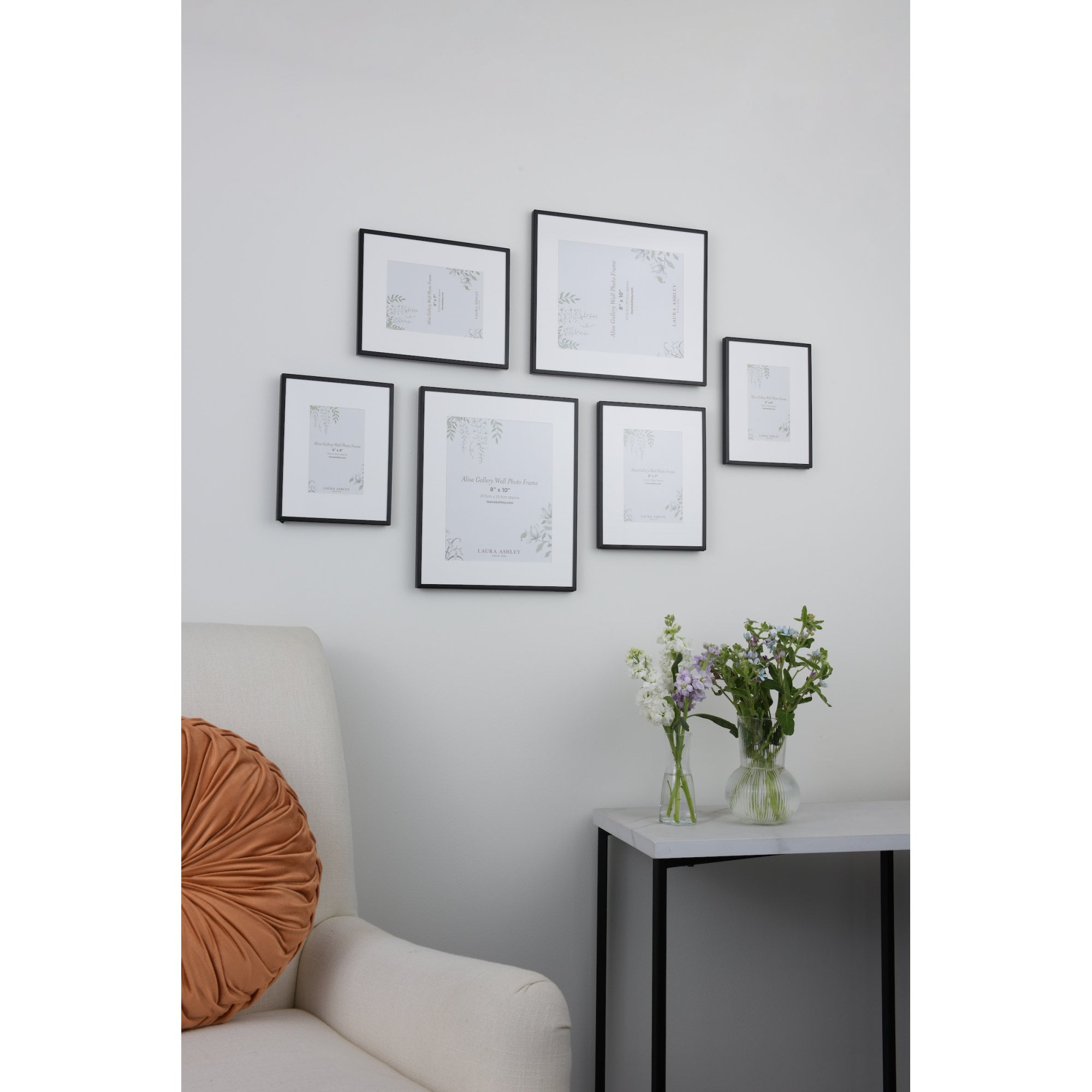 Alisa Set Of 6 Photo Frames In Matt Black Finish LA3756547-Q