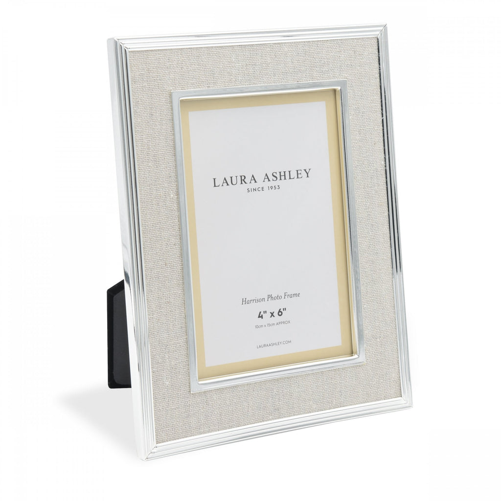 Harrison Photo Frame In Silver Finish With Natural Linen 4x6 LA3587031-Q