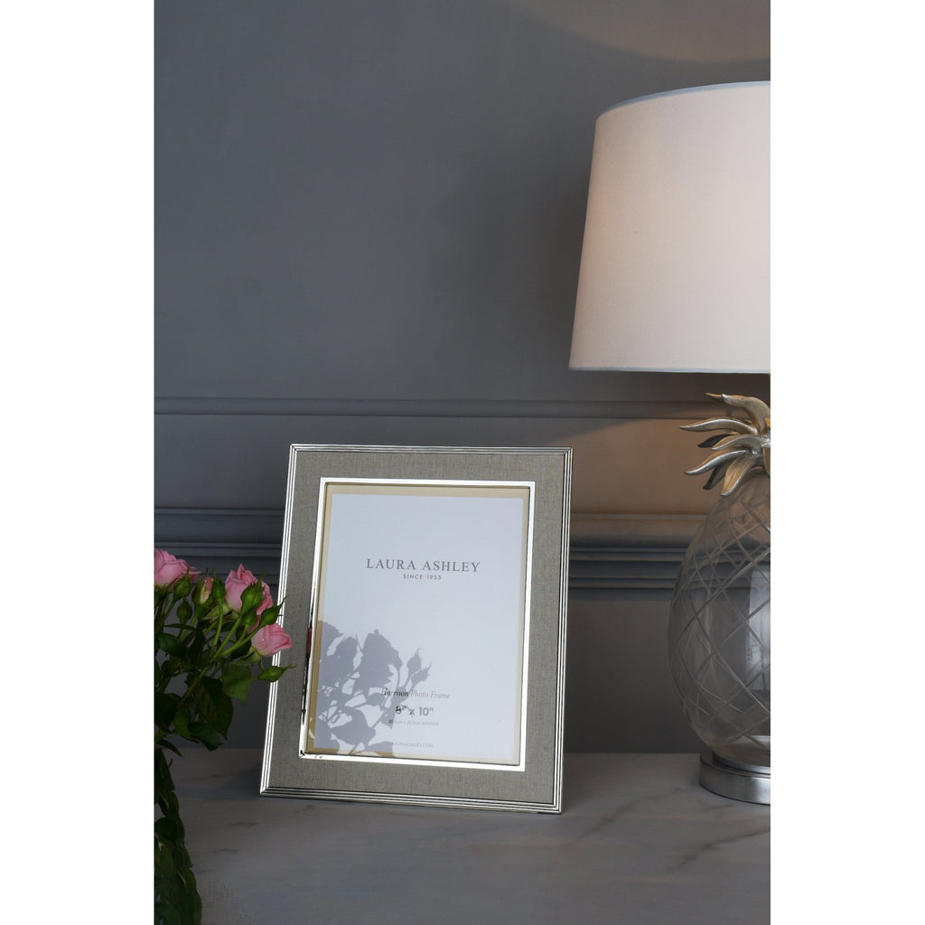 Harrison Photo Frame In Silver Finish With Natural Linen 8x10 Inch LA3649107-Q