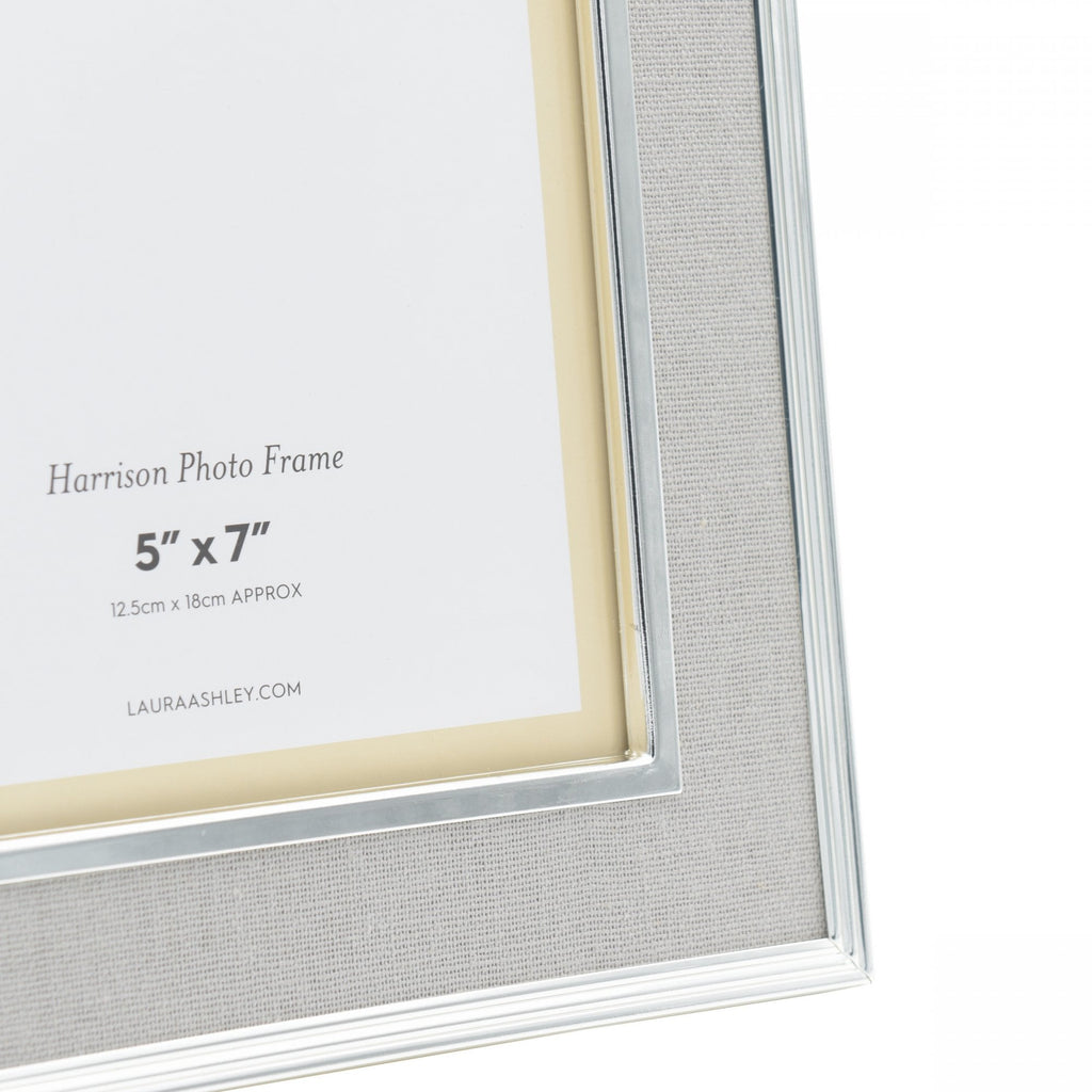 Harrison Photo Frame In Polished Silver Finish With Grey Linen Detail 5x7 Inch LA3733733-Q