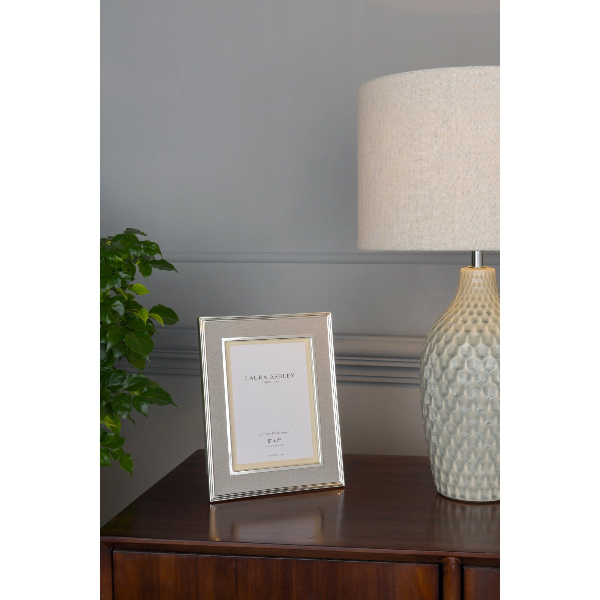 Harrison Photo Frame In Polished Silver Finish With Grey Linen Detail 5x7 Inch LA3733733-Q