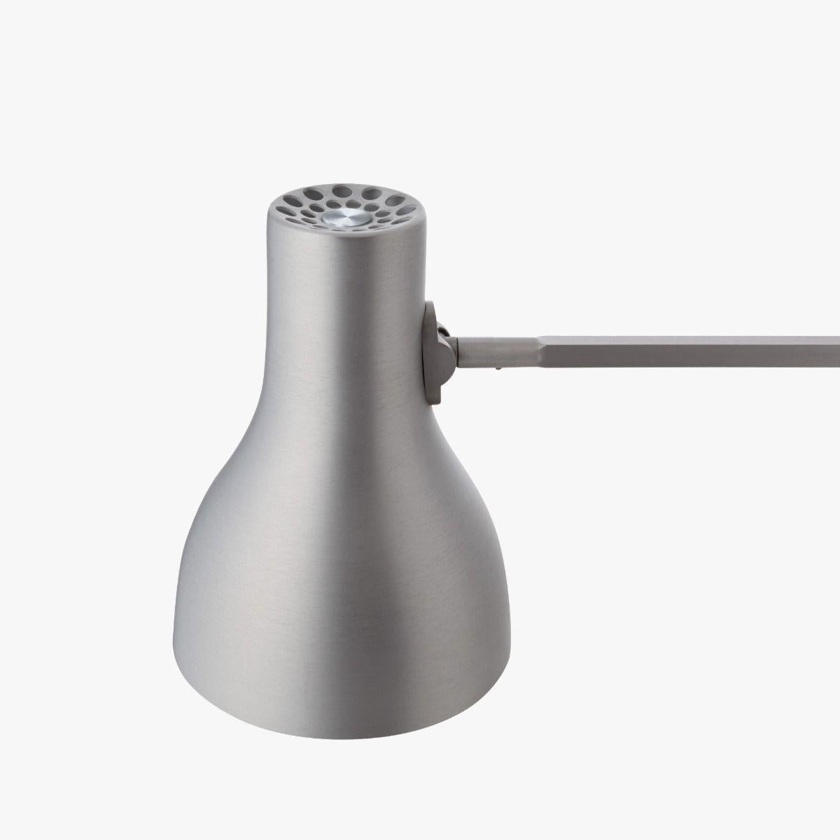 32690 Type 75 Floor Light In Silver Lustre