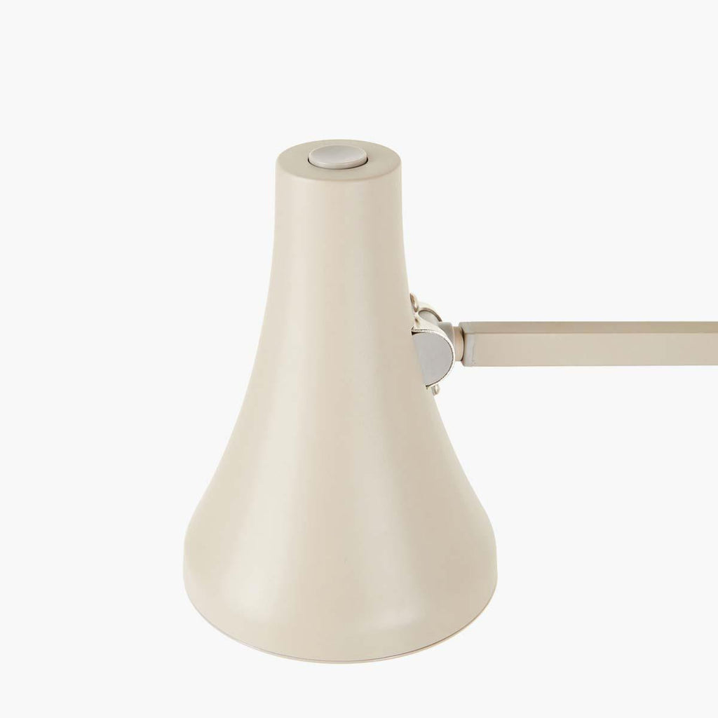 Anglepoise 33137 Mini Mini 90 Desk Lamp in Biscuit Beige