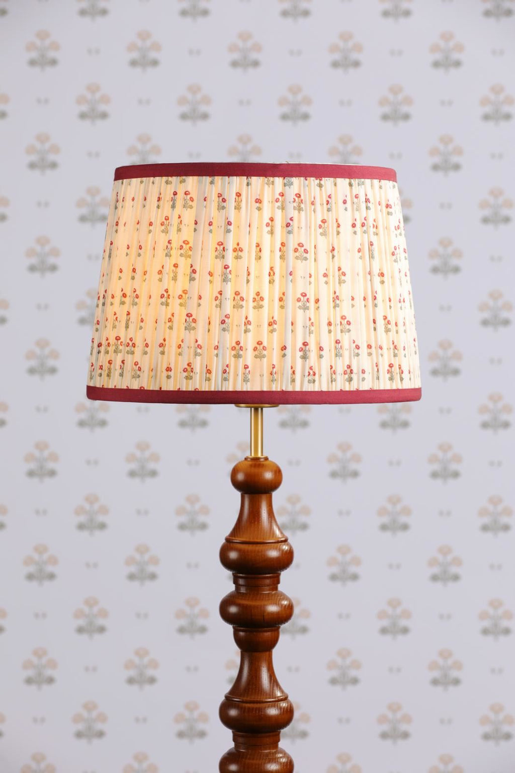 Laura Ashley Harthill Daisies Cream Cotton Tapered Drum Shade 30cm/12 inch LA3756742-Q