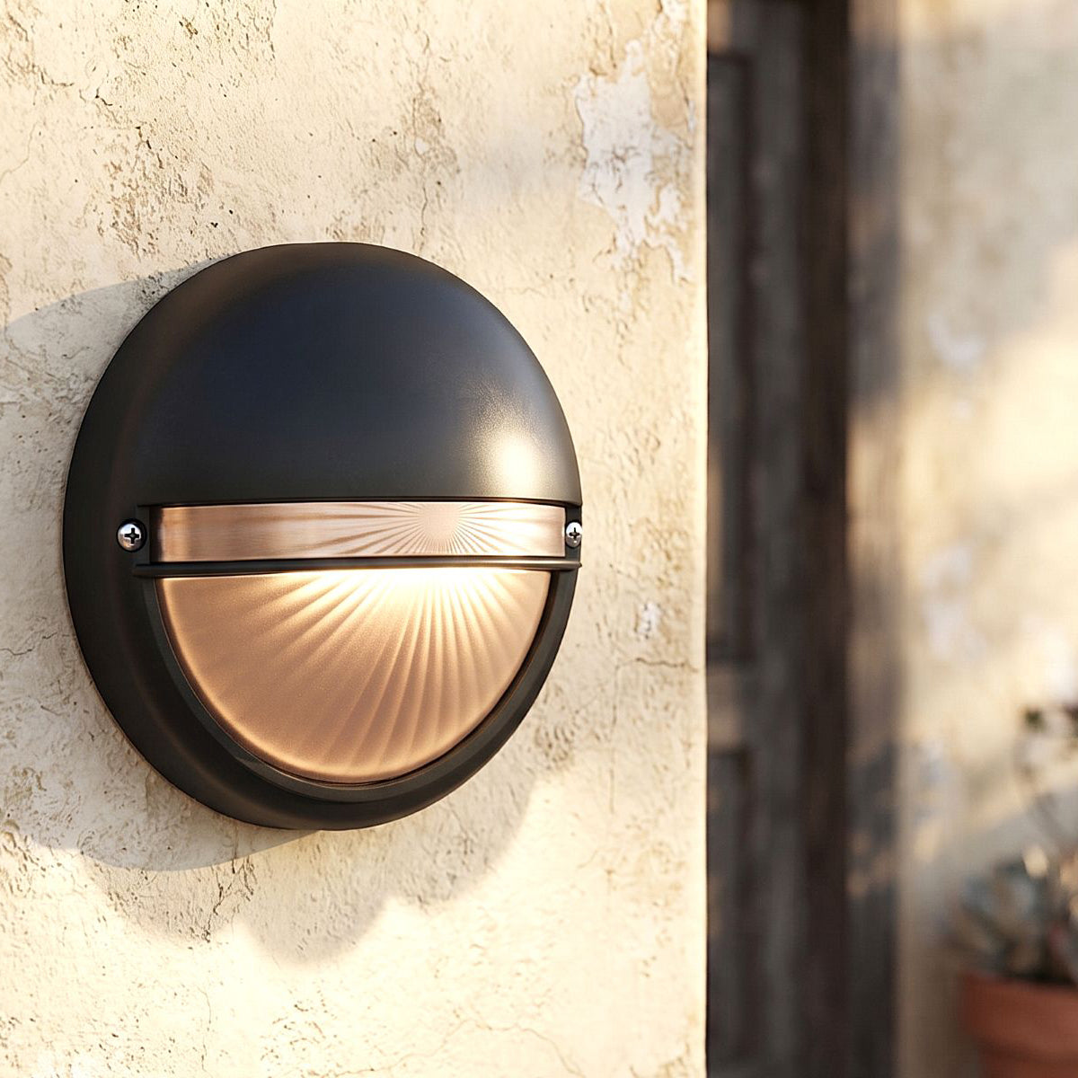 Classic Outdoor Black Wall Light - 5207BK