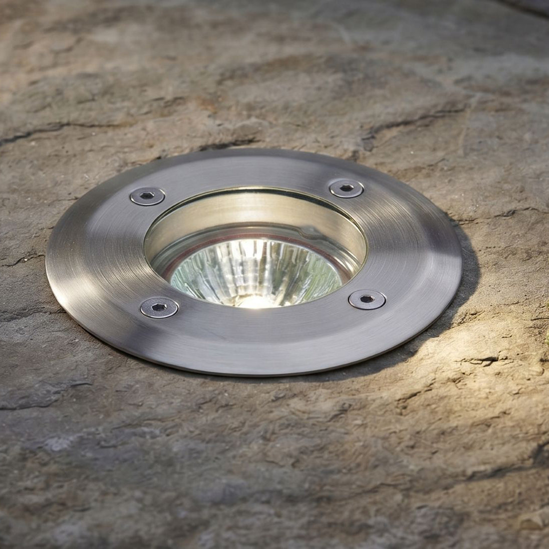 Round Walkover Light In Stainless Steel Finish IP67 6005ST