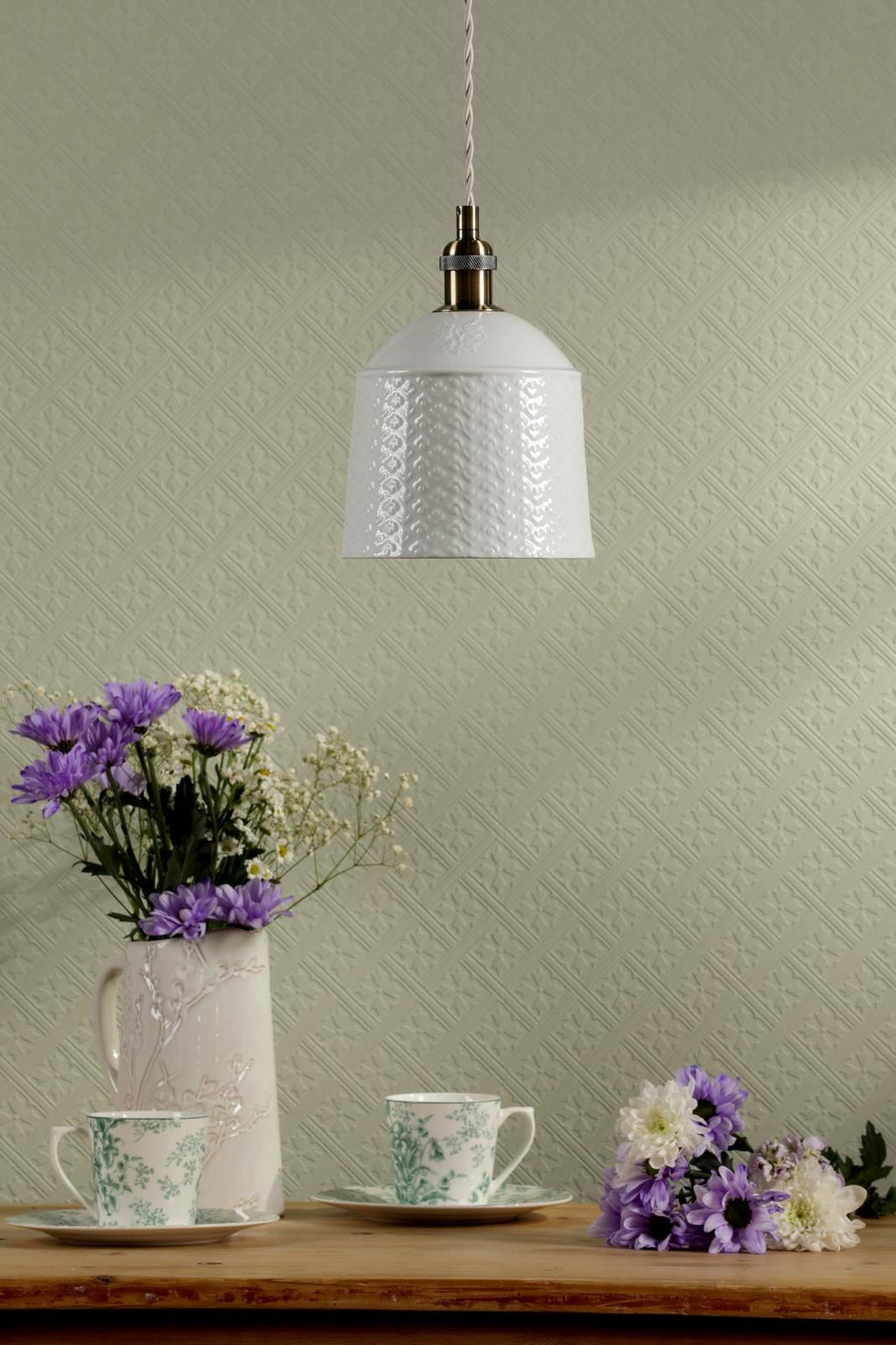 Laura Ashley Porcelain Pendant Cream and Antique Brass LA3756729-Q