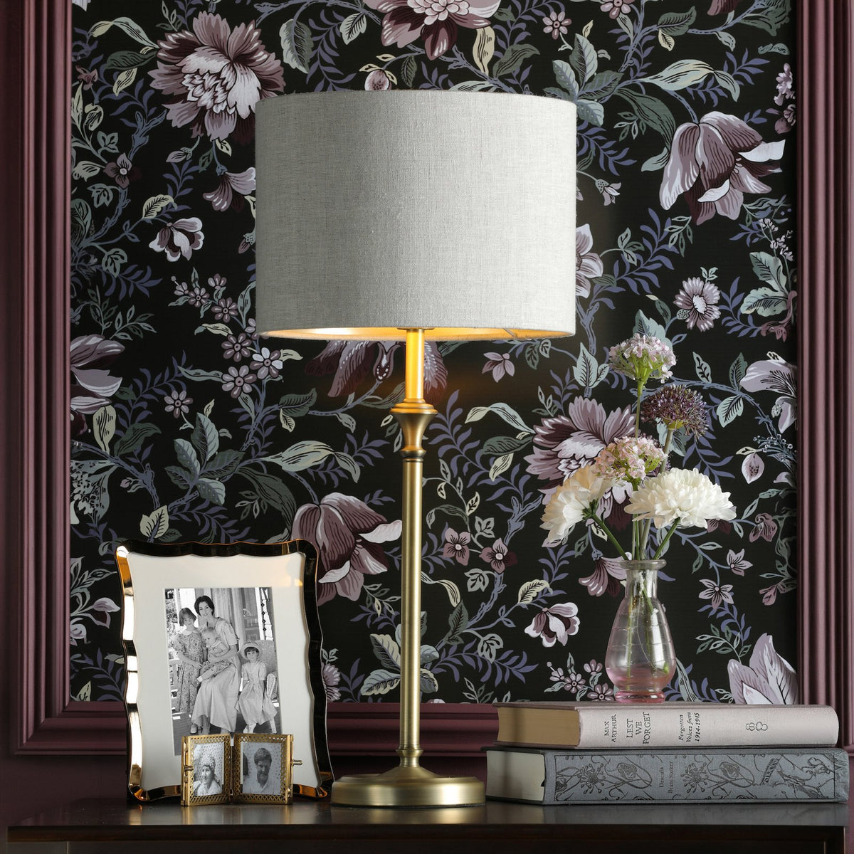 Laura Ashley Highgrove Table Lamp In Antique Brass With Shade LA3756325-Q