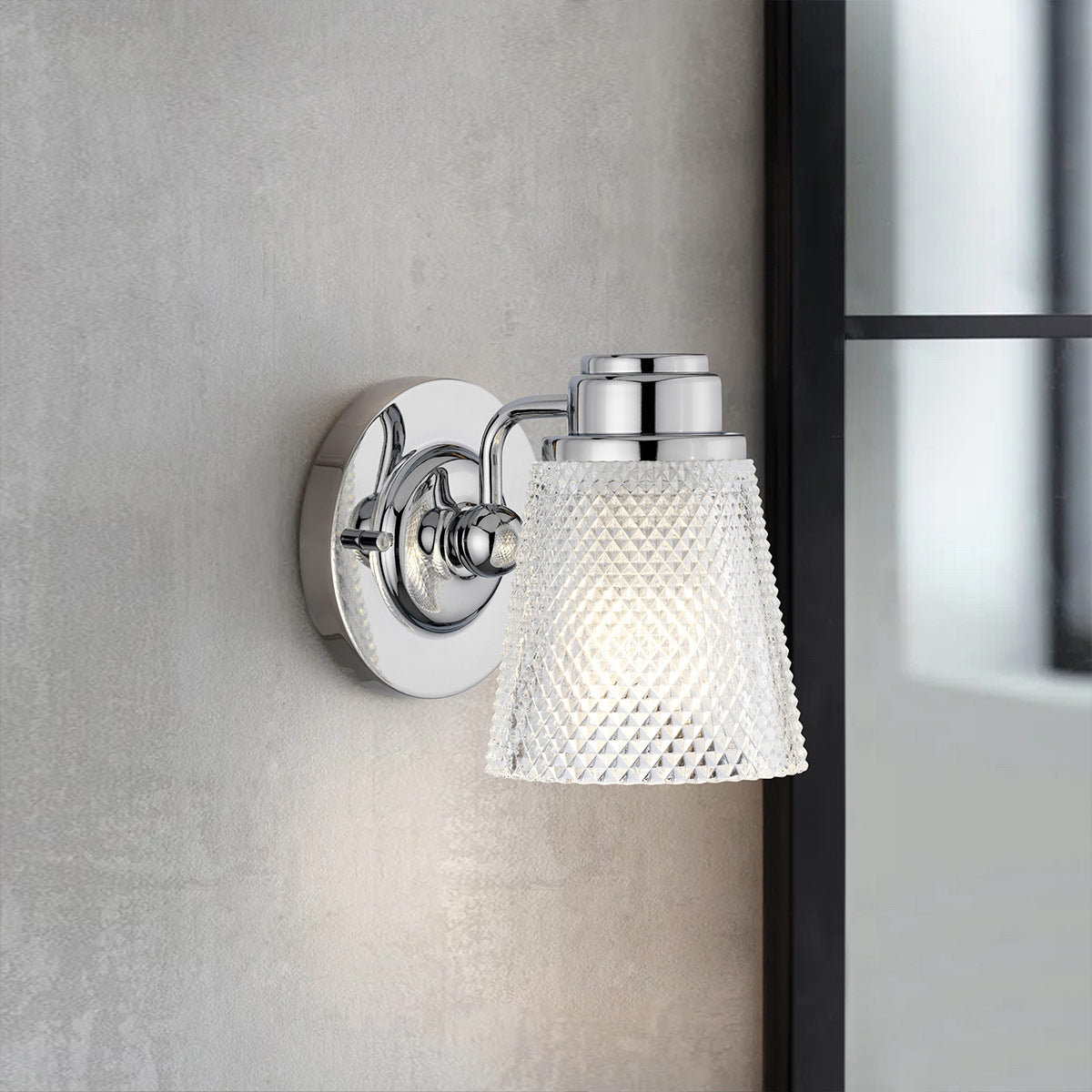 Hudson 1 Light Bathroom Wall Light In Polished Chrome Finish QN-HUDSON1-BATH