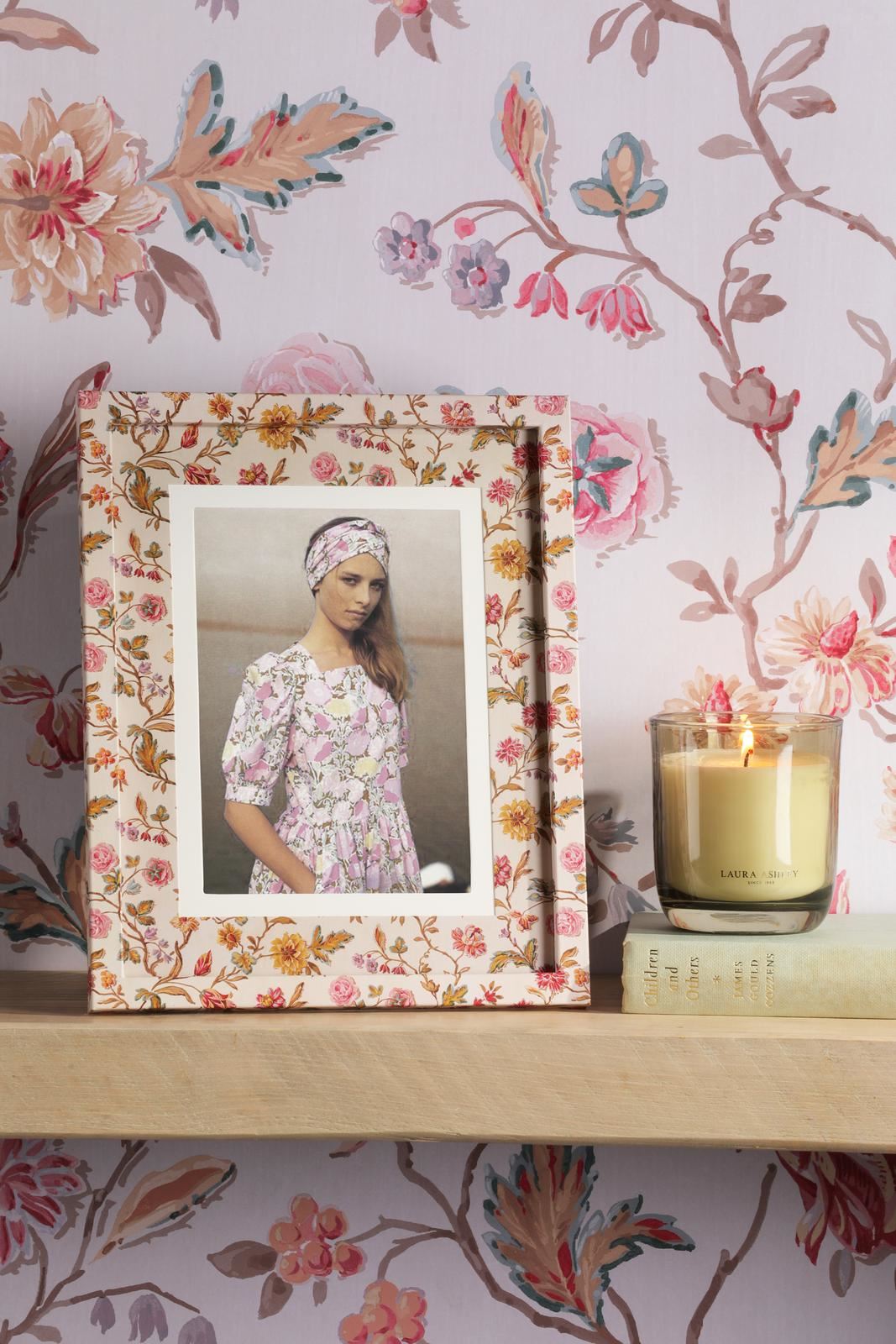 Laura Ashley Lingmell Trail Photo Frame Multi Coloured 5" x 7" LA3756761-Q